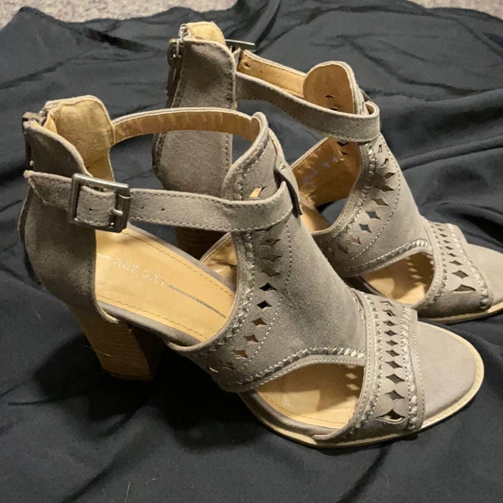 Only worn once!